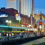 2Br 3Ba Cozysuites Hard Rock And Ocean Casino
