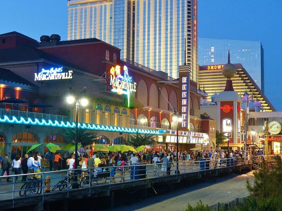 2br 3ba Cozysuites Hard Rock And Ocean Casino